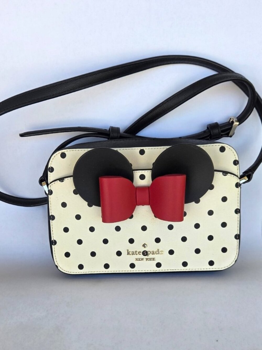 Disney x Kate Spade Minnie Mouse Polka Dot crossbody bag